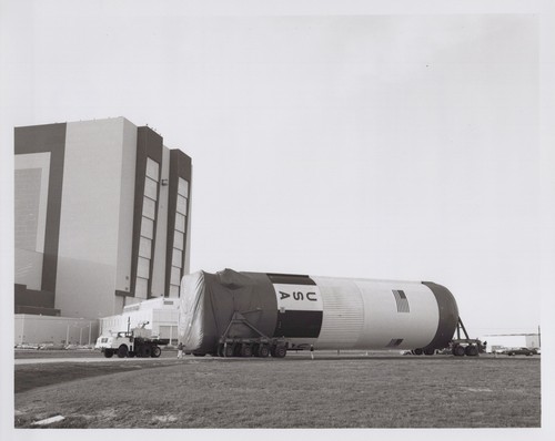 Apollo booster kennedy - 11,